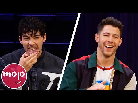 Top 10 Hilarious Jonas Brothers Moments