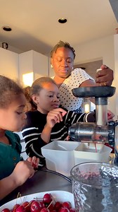 Crab apple juicing | A Life Less Scripted