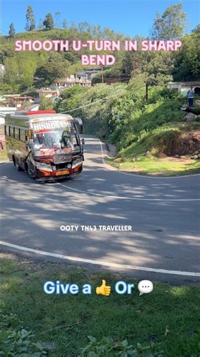 Sharp Bend Challenge! Mini Van Maintains Same Speed U-Turn | Mass Driving Skill 🚐💪