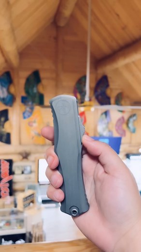 The new Microtech Hera II is a pockets best friend. Perfect size to be svelte but also enough blade length to make a great self defense option. These will have the Microtech exclusive M390MK steel and the chassis is spec’d in their Natural Clear Apocalyptic finish. Swing by our retail store or houseofblades.com to check these out! #houseofblades #hobdfw #microtech #microtechknives #microtechhera #otfknives #edc #edccarry | House of Blades