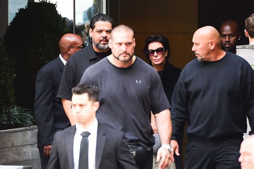 Who is Pascal Duvier? Security guard apologizes over Chappell Roan and Jude Law daughter incident