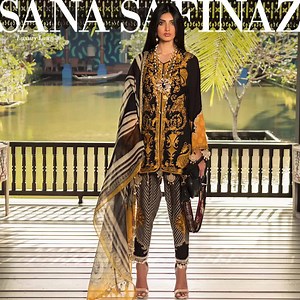 Sana Safinaz Luxury Lawn '20 - Unstitched Lawn 3 piece. Complete your purchase now with Free delivery in Pakistan! | Sana Safinaz
