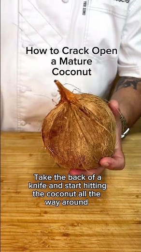 How to crack a mature coconut with a professional chef 🔪🥥