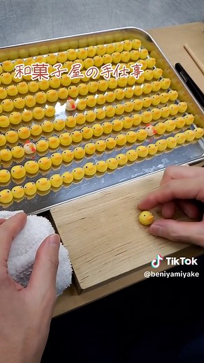 あんこで作るヒヨコ達の和菓子