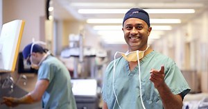 These are the songs playing in your hospital’s operating room — doctor’s orders