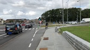 1.8K views · 47 reactions | No need to worry about right-turning vehicles as a cyclist here on Sønderbro in the Municipality of Aalborg. Just follow the shunt and continue your journey. Thank you Aalborg Cykelby  | Cycling Embassy of Denmark | Facebook