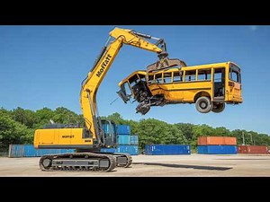 Dangerous Machines Crushing Cars, Shredding Buses, Destroying Everything for Metal Recycling