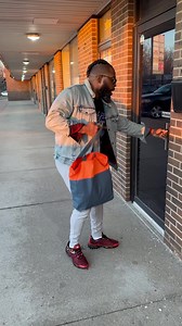 How it be when somebody hold the door open for you 😂😂😂😂 | Carlos Davis