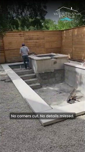 Luxury Pool Construction & Design | High-Quality Custom Pools Built to Last