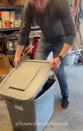 What’s in the box, what’s in the box!!! 😂😂😂 [Part 1] | box