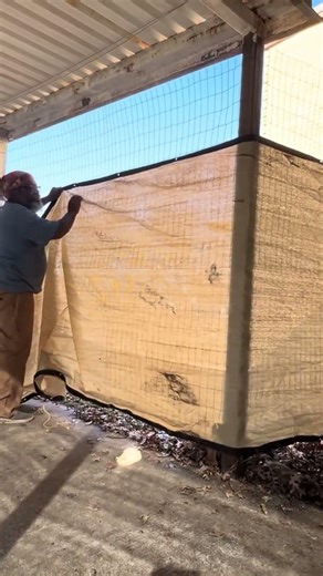 Privacy fence screen installation