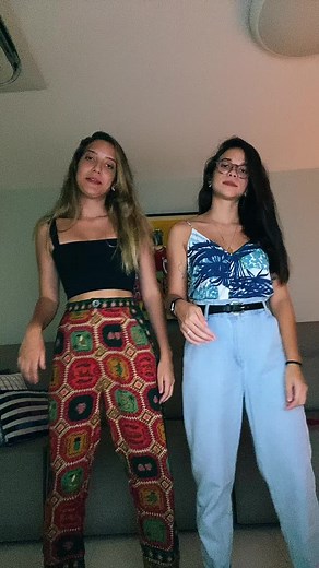 Os vídeos de alice ramos (@aliceramos_) com Putariazinha - Felipe Amorim