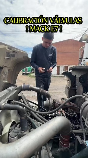 Calibración de Válvulas en Motores Mack E7