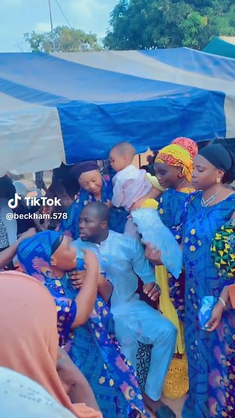 Vidéos de BECKHAM🇨🇳🇨🇳 (@beckham.578) avec son original - 🇨🇮@L!0¥N£_!🇸🇳