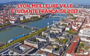 #Lyon est élue meilleure ville étudiante française 2017 par le magazine L'Etudiant ! Le classement est établi selon 5 thèmes : l’attractivité de la cité, la qualité de la formation, la vie étudiante, le cadre de vie et l’emploi. Etude complète sur http://bit.ly/2wGixY8 Photos © Lyon Cité Campus - Claude Desvigne, Université Catholique de Lyon, emlyon business school, Lyon Cité Campus - Vincent Moncorge / Vincent Brault, Lyon Cité Campus - DFlachez - Université Lumière Lyon 2, Campus René Cassin,