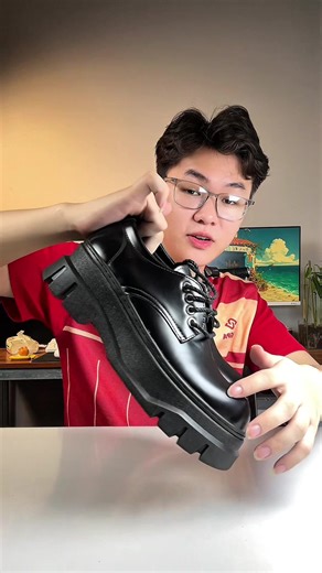 Video của DuongLifestyle (@mac.do.sizem) với bản nhạc âm thanh gốc - Mặc Đồ Size M - DuongLifestyle