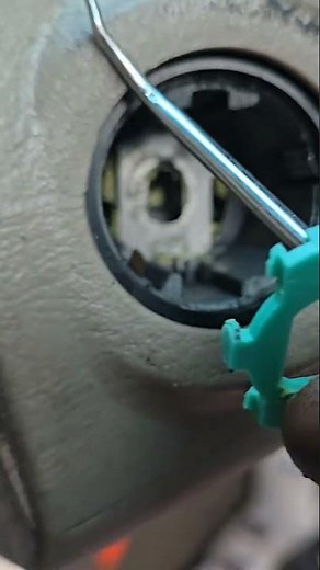 How to take apart, Steering Column Ignition Switch /Lock Actuator key cylinder Gear