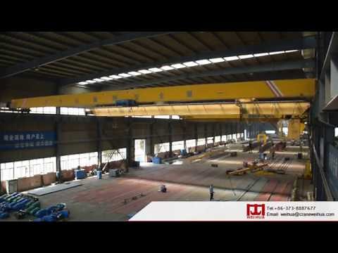 Overhead Crane Lifting Steel Plate