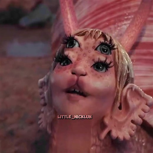 Light shower mv #lightshower #melaniemartinez #trilogytour #melanie #fy #melaniemartinezedit