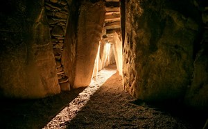TUNE IN: Newgrange's Winter Solstice light show to be livestreamed today!