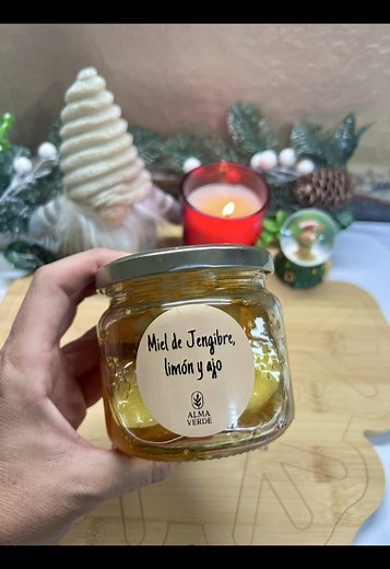Elixir Natural de Miel, Jengibre y Ajo para la Salud