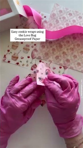 Easy Cookie Gift Wrap Idea #smallbusiness #bakerybusiness #howto #packagingsolutions #shorts