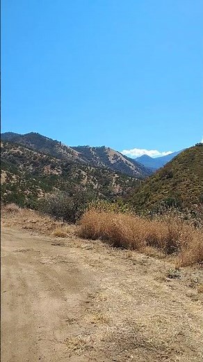 Three Rivers view of Sequoia National Park California USA