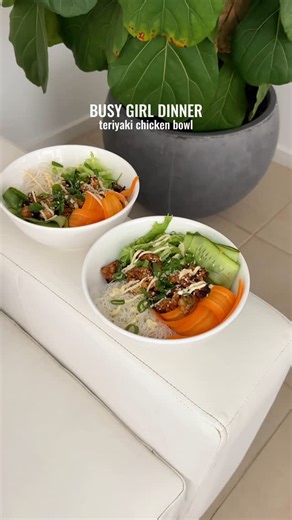 Isabella Raso | Nutritionist + Fat Loss Coach on Instagram: "Teriyaki Rice Noodle Bowl 🥣 This is one of those recipes that you save and actually make. It’s simple, high in protein and nutritious and most importantly, tastes amazing! What you’ll need: * 250g jar Masterfoods teriyaki marinade * 500g chicken breast * 1 x 300g packet Mr Chens vermicelli rice noodles * 250g carrot * 250g cucumber * 250g iceberg lettuce * 50g 50% reduced fat Kepwie mayo * 15g sesame seeds * 10g shallots * Juice from 