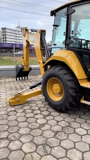 XM.MACHINERY on Instagram: "CAT 416 backhoe excavator for sale#usedexcavator #excavadoras #excavador #excavadora #excavator #excavators #excavatorlife #caterpillar"