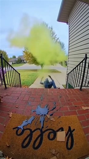 DIY Glitter Bomb Trap for Porch Pirates #PorchPirate #DIY #Prank