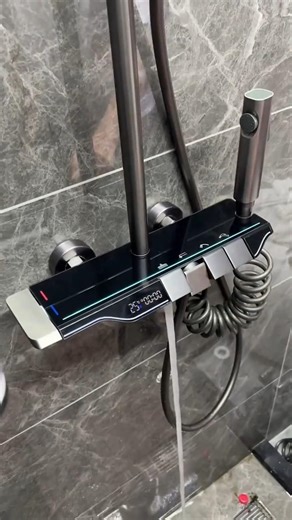 “High Pressure Shower Head Review 🚿 Boost Water Flow in Seconds " #shortsfeed