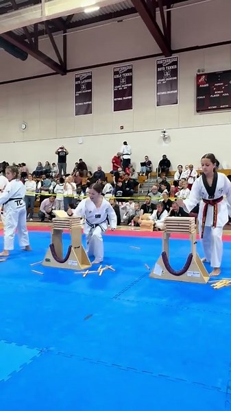 10 12 year old girls power board breaking