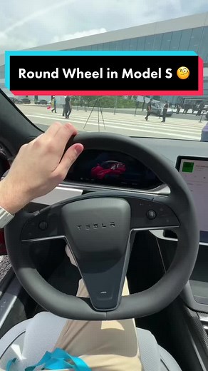 Tesla Model S Plaid Steering Wheel Comparison
