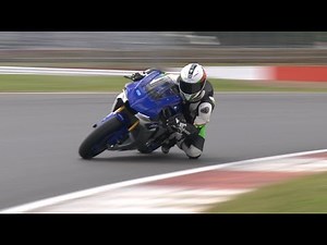 2015 Yamaha R1 vs Upgraded R1 Review