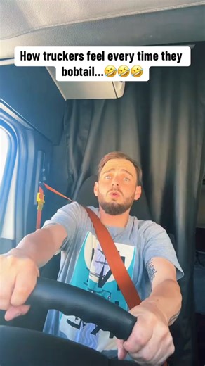 How it feels bobtailing a truck 😅 🎥 liltrinalditrucking #trucking #bobtail #truckinglife #truckingcomedy #truckinghumor #truckdriver #cdl #cdllife #cdldriver #18wheeler #truckingpro #truckingvideo #bigrig #bigrigvideo | CDL Job Now