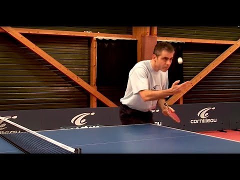Exercices pour performer au tennis de table : les services
