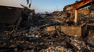 Utility, insurance stocks falling as California wildfires blaze