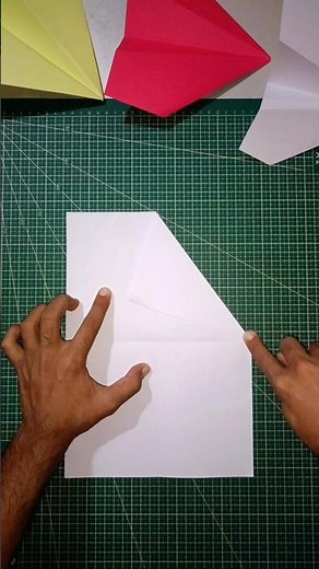 viral returning paper airplane 😱 — how to make a paper jet airplane # #artyoutuber #shorts #viral