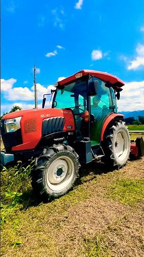 トラクターにハンマーナイフモアを取り付けて快適な草刈り作業 #kubota #farming #現代農業 #農業 #agriculturelife #agriculture #tractor
