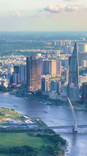 Lần đầu bạn đến Sài Gòn thấy thế nào. #saigon #saigoncityview