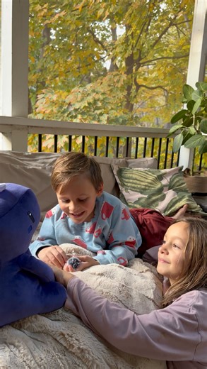 Jolène Fender on Instagram: "Comment ‘BONDU’ and I’ll send you the link for $30 off. We’ve been loving this little AI-powered toy. It talks with the kids, asks questions, tells stories, and plays games in a really engaging, screen-free way. My kids think it’s magic, and I love that it encourages curiosity and independent play. Order your @heybondu today for holiday delivery! #bondupartner #bondu"