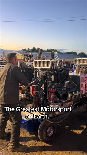 Unlimited tractor pulling. | Malakai Hardy