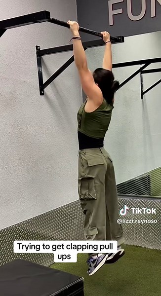 Clapping Pull Ups: Mastering the Challenge