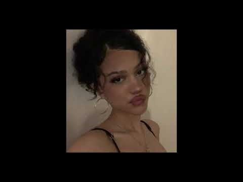 (FREE) R&B Sample Type Beat - "Tell Me Something"