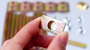 Gisafai 12 Set Countertop Connector 5/16" x 3-1/2" Furniture Fastening Butcher Block Hardware Table Joint Miter Draw Bolt Countertop Flip Connector Kit for Bed Frames Breadboard