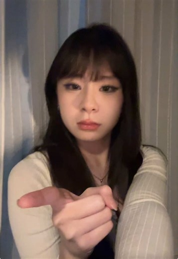 Hand Gesture Expressions in Indoor Settings