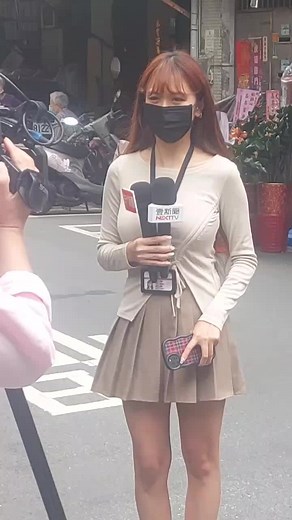 年代电视台女记者专题介绍
