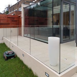 [Hot Item] Aluminum U Channel Frameless Balcony Glass Fence