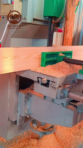 perfect square hole with chain mortiser machine #carpentry #wood #wooddesigner #woodworking