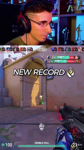 Want to IMPROVE your AIM? #valorant #valorantclips #valorantgaming #gamingentiktok #horcus vandal 100% hs. He sido TOP 1 Radiant del mundo varias veces y te voy a enseñar como mejorar en Valorant 2026. Guías, consejos y trucos, pro tips and tricks, las rutinas (aim, subir de rangos, códigos miras jugadores, sensibilidad, tener más fps, records mundiales, los mejores momentos épicos, memes, lineups, setups, nuevos agentes, mapas, vct emea, premier, trendings virales para ti, reaccionando, streame